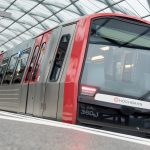 U1-Linie hält nun in Oldenfelde Eine U-Bahn steht im Bahnhof Elbbrücken. Foto: dpa