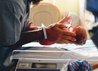 Neu an der HAW: Studium für Hebammen Hebamme HAW UKE