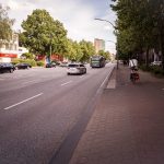 Hamburg braucht die Verkehrswende: Und zwar jetzt! Für Fahrradfahrer ein Albtraum: Die Kieler Straße. Auch hier wird die Verkehrswende benötigt.
