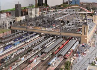 Miniatur Wunderland bekommt Konkurrenz Der Hauptbahnhof Hamburg im Miniatur Wunderland bei Tag