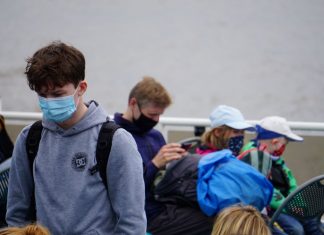 Neue Corona-Lockerungen für Hamburg In Hamburg gelten ab Dienstag neue Corona-Lockerungen