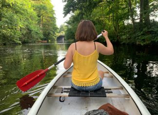 Kultur in Hamburg: 5 Tipps fürs Wochenende Tipp für das Wochenende in Hamburg: Paddeln auf der Alster. Foto: Luisa Werntges