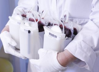 Hamburg: Nur wenige Menschen immun gegen Corona-Virus UKE in Hamburg benötigt Blutspenden