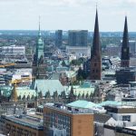 Studie: Schlechte Luftqualität in Hamburg Ausblick über Hamburgs Innenstadt. Die Luft der Hansestadt ist im Bundesländer-Vergleich am schlechtesten.