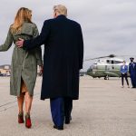 Melania und Donald Trump auf dem Flughafen Joint Base Andrews Naval Air Facility, Foto: Evan Vucci/AP/dpa