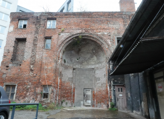 In der Neustadt soll neues jüdisches Kulturdenkmal entstehen Neuer Israelitischer Tempel in der Poolstraße 12, Foto: Tim Vogel/dpa