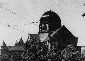Holocaust-Überlebende äußern sich skeptisch zu Wiederaufbau Wiederaufbau: So sah die Hauptsynagoge am Bornplatz früher aus.