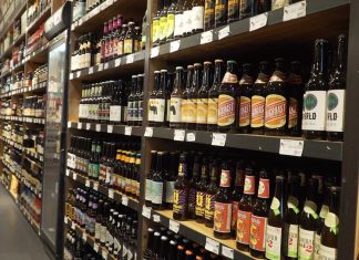 Hamburger Brauereien fordern Unterstützung Für die Hamburger Brauereien sind die geschlossenen Bars und Restaurants ein großes Problem. Foto: Lucas Rudolf