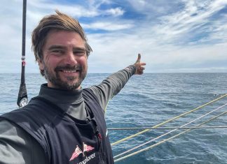 Vendée Globe: Hamburger Extremsegler unter den ersten Fünf Boris Herrman Rennyacht Foto:dpa