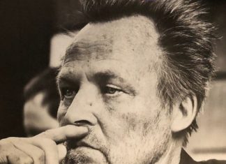 Der Glaube an die große Leinwand Schwarz-weiß Portrait von Hans-Peter Jansen