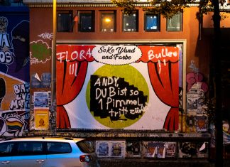 Polizei erklärt Streit um das “Pimmelgate”-Plakat für beendet Fassade der Roten Flora am 25.10.21