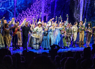 “Die Eiskönigin”: Lohnt sich das Frozen-Musical? Frozen, Die Eiskönigin, Stage, Theater an der Elbe, Musical