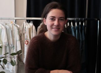 Nachhaltig und warm: Stricken “on demand” Isabelle Mann, Gründerin von Faible and Failure. Foto: Marieke Weller