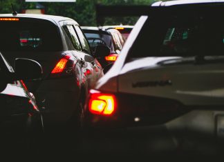 Dritte Elbtunnel-Röhre einen Monat lang gesperrt Elbtunnel, Hamburg, Sperrung, Stau, Sanierungsarbeiten