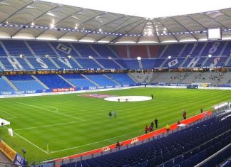Pyrotechnik: Mehr als 100.000 Euro Strafe für den HSV HSV Volksparkstadion