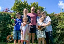 Zwei Familien, ein Zuhause Flucht aus der Ukraine: Yuliia, Tede und Cathleen mit ihren Kindern in Norderstedt