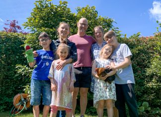 Zwei Familien, ein Zuhause Flucht aus der Ukraine: Yuliia, Tede und Cathleen mit ihren Kindern in Norderstedt