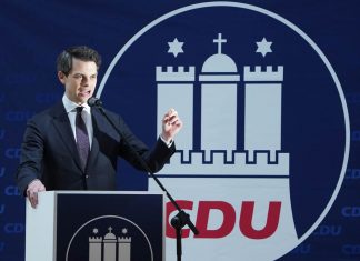 Neues Grundsatzprogramm der Hamburger CDU Christoph Ploß, Parteivorsitzender der CDU in Hamburg, spricht beim Landesausschuss der CDU Hamburg.
