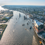 Der Hamburger Hafen empfängt jedes Jahr mehrere Kreuzfahrtschiffe. Foto:  Mediaserver Hamburg / Andreas Vallbrach