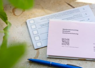 Sozialwahl 2023: Fast alle dürfen wählen, aber worum geht’s? Die Wahlunterlagen der Ersatzkassen und der Rentenversicherung können noch bis Ende Mai 2023 ausgefüllt zur Sozialwahl eingereicht werden.