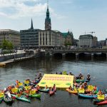World Refugee Day – Fridays for Future Greenpeace Youth and Greenpeace demonstrate together in HamburgWeltflüchtlingstag – Fridays for Future, Greenpeace Jugend und Greenpeace demonstrieren gemeinsam in Hamburg