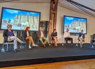 Küstenschutzkonferenz tagt zum Hamburger Hochwasserschutz Experten-Panel zum Küstenschutz in Hamburg und Norddeutschland