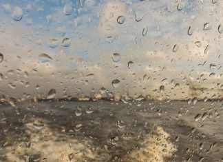 Unwetter und Starkregen zur Wochenmitte In Hamburg könnte es zu Starkregen kommen.,