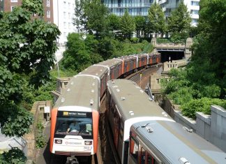 Bauarbeiten an der U3: Schienenersatzverkehr am Wochenende Zwei U-Bahnen fahren