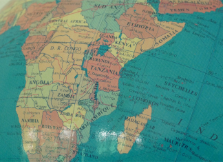 Wie Kolonialismus zur Klimakrise beigetragen hat Karte von afrikanischem Kontinent