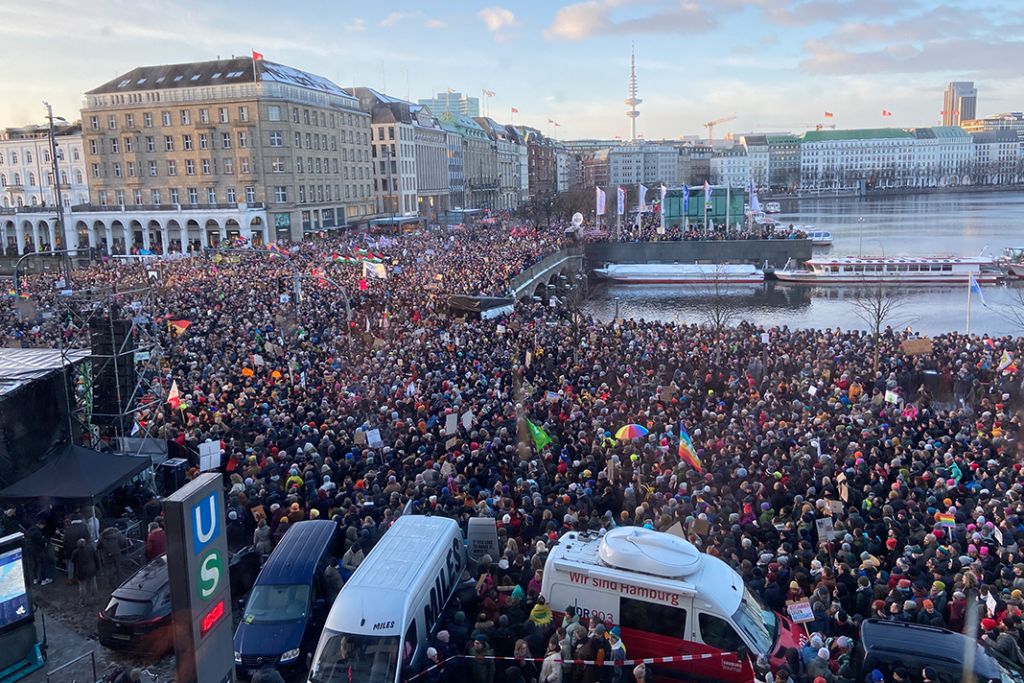 Demo Gegen Rechtsextremismus Am Sonntag - FINK.HAMBURG