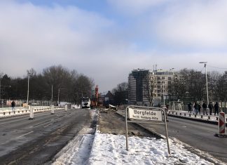 Brücke am Berliner Tor ab Januar gesperrt Blick auf die Brücke am Berliner Tor.