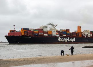 Krise im Roten Meer: Die Geschäfte von Hapag-Lloyd laufen schlecht Gewinn von Reederei Hapag-Lloyd bricht ein. Foto: Pexels