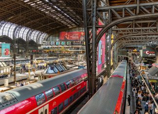 Hamburg: Züge stehen wegen Bahnstreik erneut still Blick in die Bahnhofshalle vom Hamburger Hauptbahnhof. Durch den angekündigten Bahnstreik werden Züge ausfallen. Foto: Kookay /pixabay