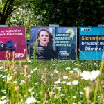 Angriffe im Wahlkampf: Parteien besorgt Wahlplakate zur Europawahl von der SPD, Bündnis90/ Die Grünen und der CDU stehen an einer Straße. Angesichts der jüngsten Angriffe im Wahlkampf haben auch die Hamburger Parteien Vorsichtsmaßnahmen ergriffen.