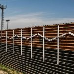 Mauer zu Mexiko
