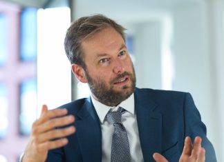 Verkehrssenator Tjarks plant Milliarden-Investitionen für marode Infrastruktur Verkehrssenator Anjes Tjarks