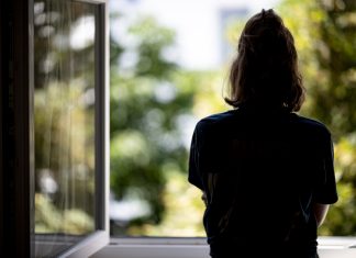 AOK-Gesundheitsatlas: Depressionen in Hamburg erreichen Höchststand Alarmierende Zahlen: Die Anzahl der Menschen mit Depressionen in Hamburg hat laut der Gesundheitskasse zugenommen.