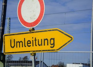 A7 ab Bordesholm bis Montagmorgen gesperrt Die A7 wird ab Bordesholm bis Montagmorgen gesperrt. Symbolbild: Pixabay/Reginal