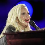 Lady Gaga am Klavier: Prominente Unterstützung für Harris Lady Gaga am Klavier
