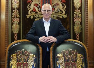 Tschentscher äußert sich zu Sturz von Baschar al Assad – und nun? Peter Tschentscher im Rathaus