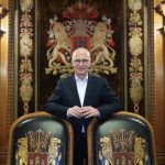 Bürgermeister Tschentscher will Hamburg besser auf Krisen vorbereiten Hamburgs Bürgermeister Peter Tschentscher (SPD) im Rathaus.