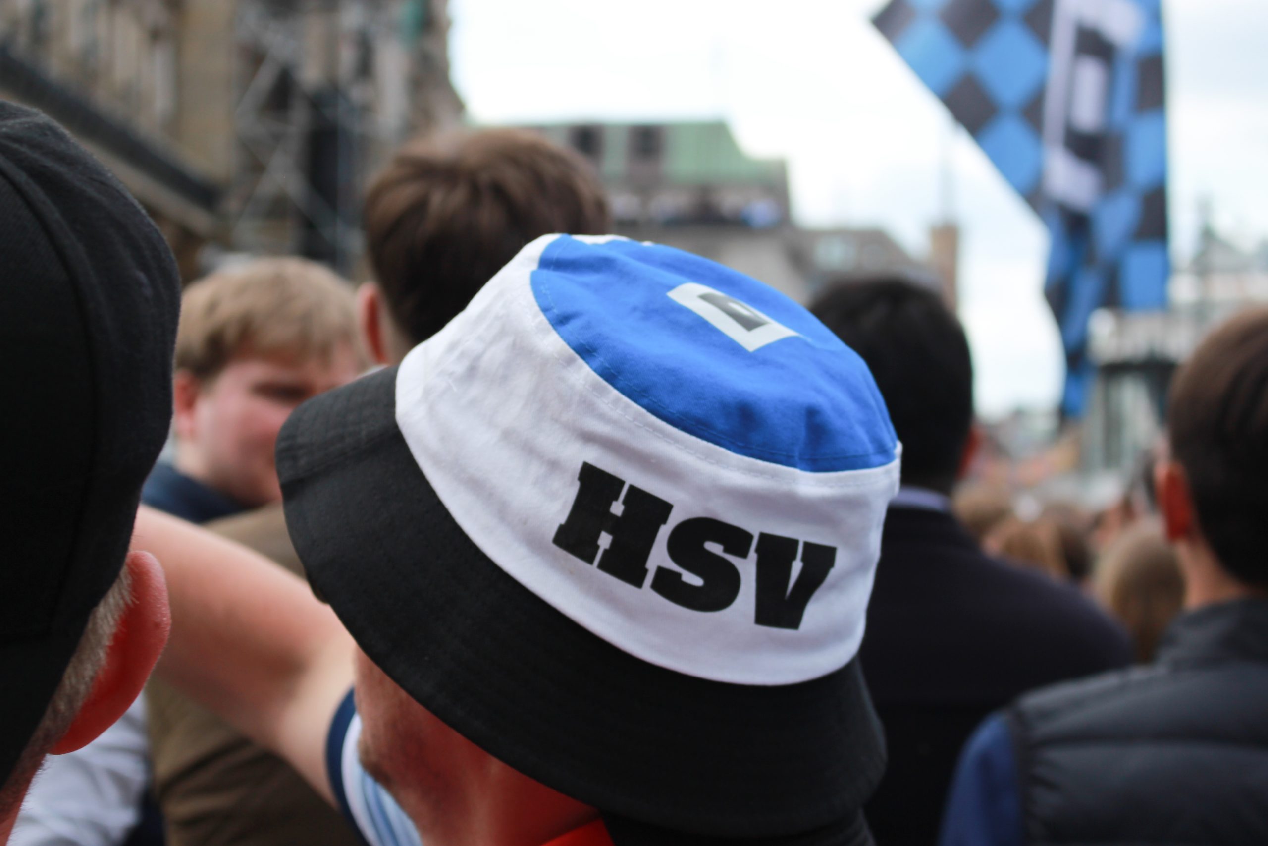 HSV-Mütze mit Schriftzug