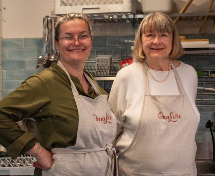 Oma Liebe Lunch Club