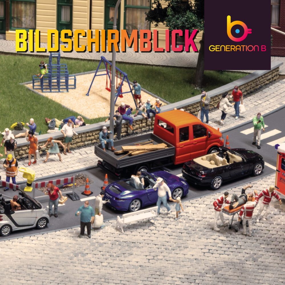 „Bildschirmblick”: KI-Song in den Midweek-Charts Das Bild zeigt das illustrierte Cover vom KI-Song Bildschirmblick. Kleine Figuren stehen auf einem vollen Gehsteig und schauen auf ihre Handys. Auf der Straße stehen Autos, in denen Menschen sitzen und ebenfalls auf ihre Handys schauen. Neben der Straße ist ein Spielplatz.