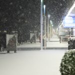 Wintereinbruch: Einschränkungen bei der S-Bahn Wintereinbruch in Hamburg sorgte für Einschränkungen im S-Bahn-Verkehr. Zu sehen ist hier ein Blick auf eine verschneite verschneiten Landungsbrücken.
