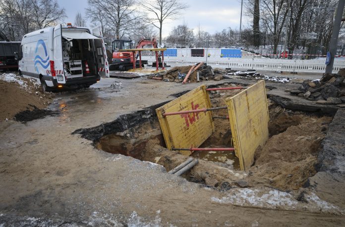 Wasserrohrbruch Kollaustraße Wasserrohrbruch Kollaustraße