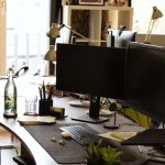 2. Schreibtisch bei New Communication