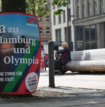 Großes Ungleichgewicht: So viel kosteten die Olympia-Kampagnen Ein Werbeplakat von der SPD zum Olympia-Referendum hängt in der Hamburger Innenstadt. Zu lesen ist: Ja zu Hamburg und Olympia.