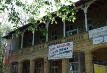 Kürzungen in Altonas Villa Kunterbunt Das Backsteingebäude des Kulturzentrums Altona.