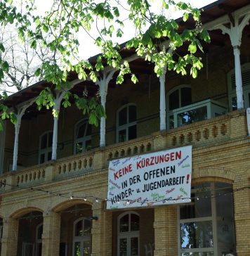 Kürzungen in Altonas Villa Kunterbunt Das Backsteingebäude des Kulturzentrums Altona.